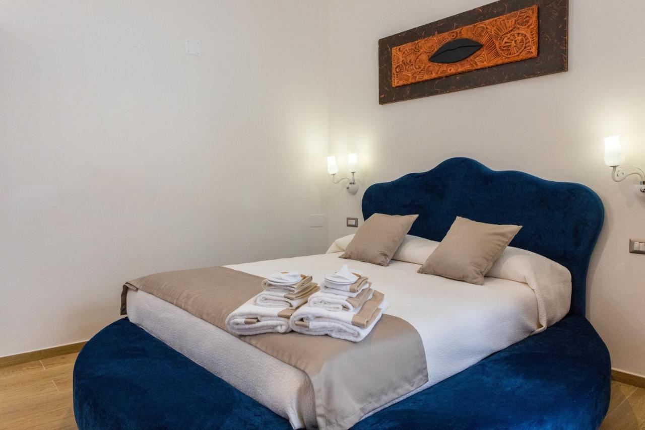 Lovely Rooms - Guest House Suites Triggiano Luaran gambar