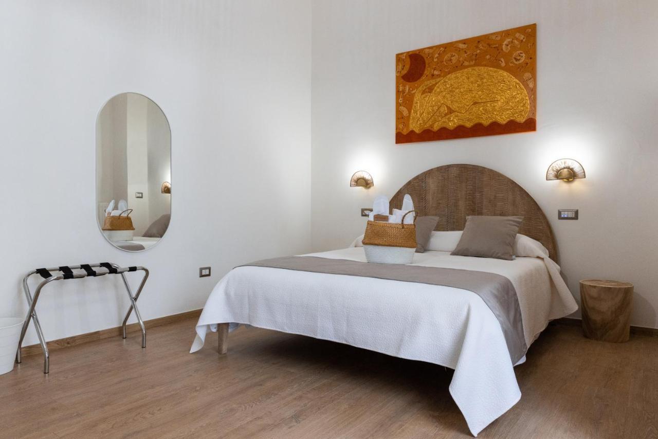 Lovely Rooms - Guest House Suites Triggiano Luaran gambar